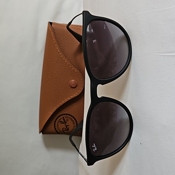 Authentic Ray-Ban Erika Sunglasses - Picture 7 of 11